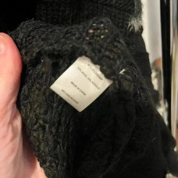 Lily Cardigan Sweater - Large - Picture 10 of 12